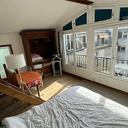 Rare Duplex Au Sommet De Montmartre *