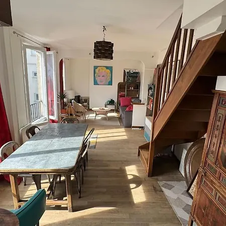 Rare Duplex Au Sommet De Montmartre Apartment *