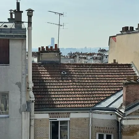 Rare Duplex Au Sommet De Montmartre *