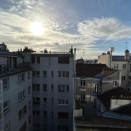 Rare Duplex Au Sommet De Montmartre